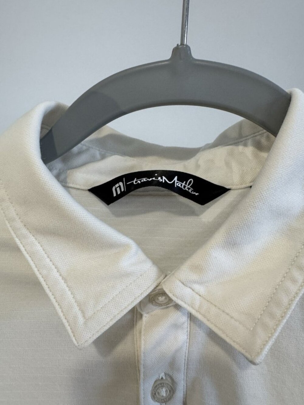 TravisMathew Golf Polo Men's M Cream White - Picture 4 of 8